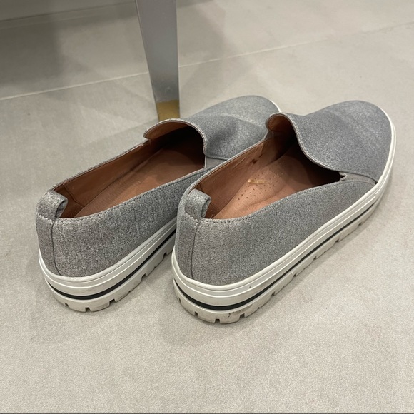 Halogen Grey Platform Sneakers - Picture 3 of 4